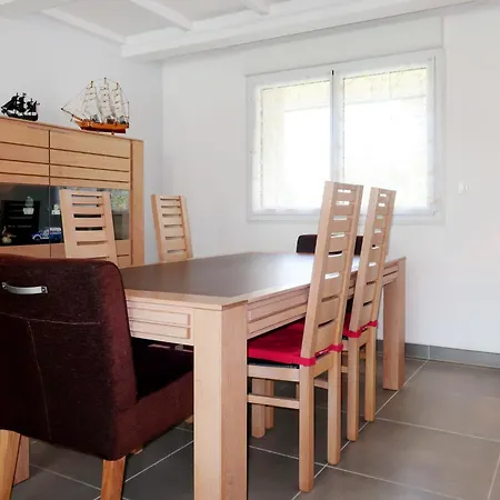 بيت للعطل La Hutte De Panoramix By Interhome